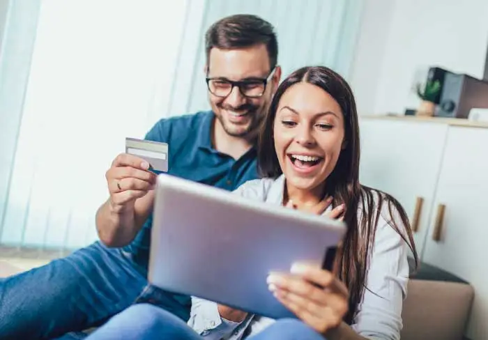 Diferencia entre tarjeta de credito y debito